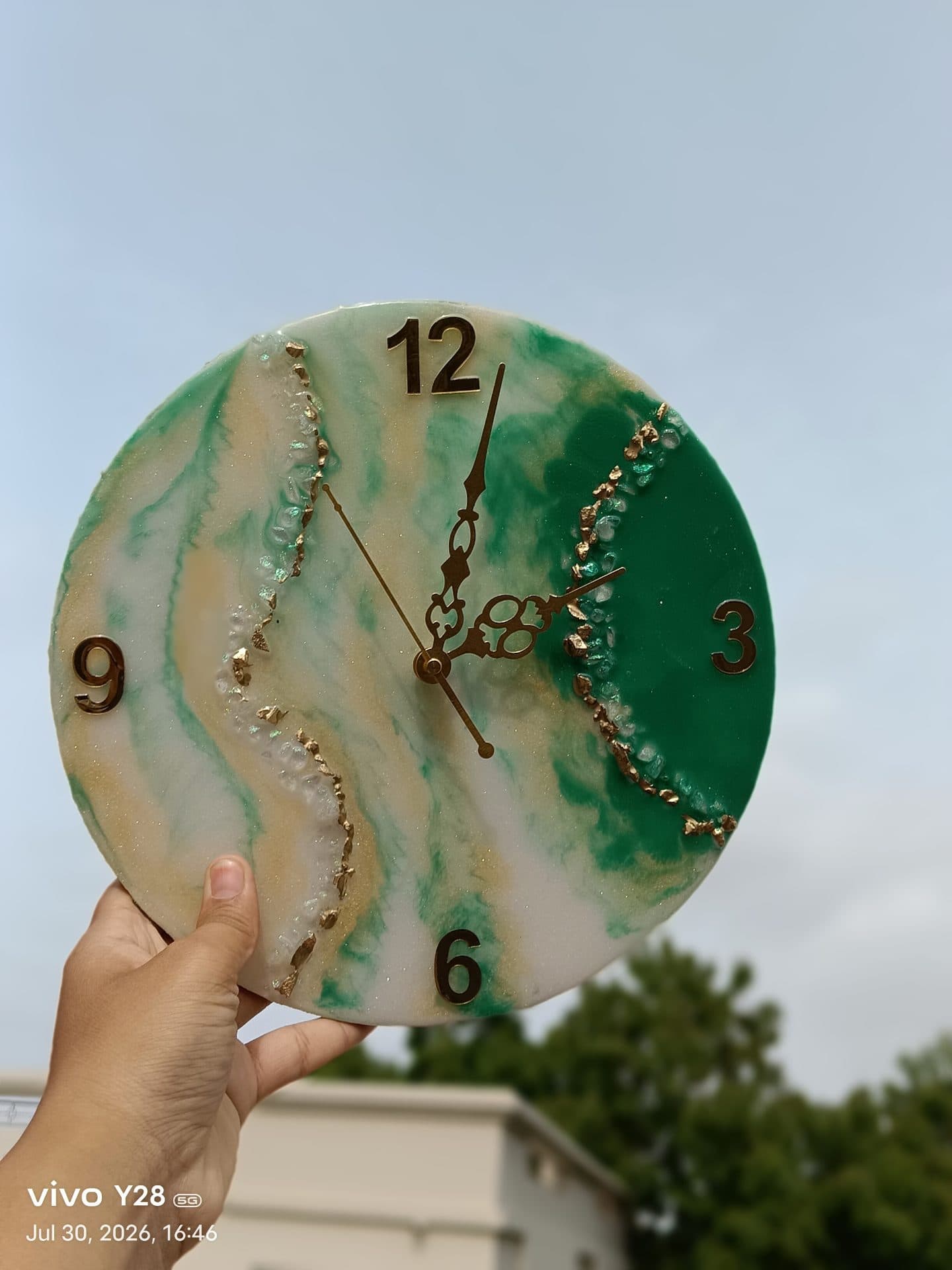 Resin clock  thumb 3
