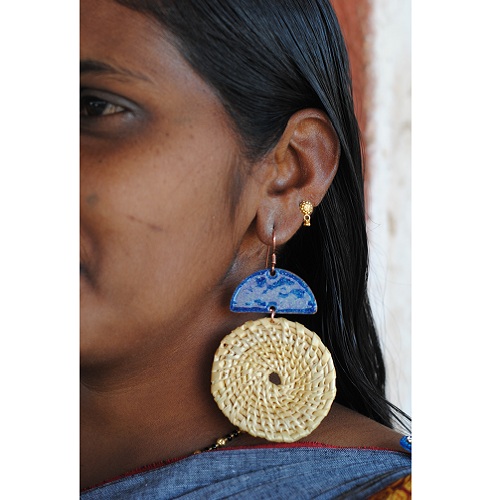 Ekibeki Chandrabindu Earrings Blue