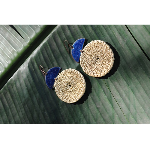 Ekibeki Chandrabindu Earrings Blue