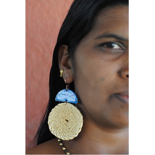 Ekibeki Chandrabindu Earrings Blue