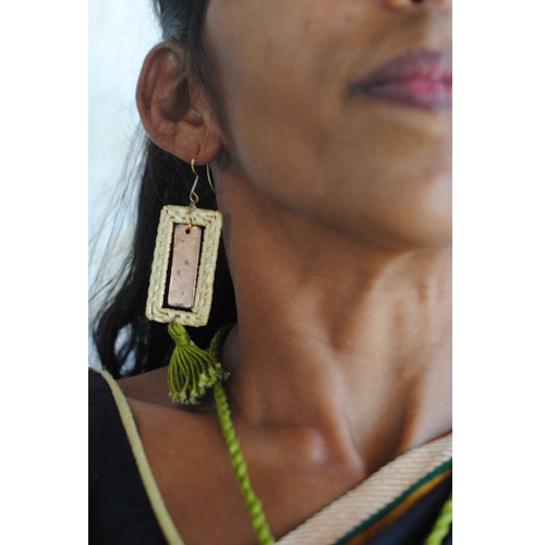 Ekibeki Jharokha Earrings Green