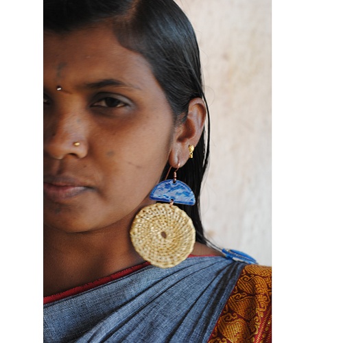 Ekibeki Chandrabindu Earrings Blue