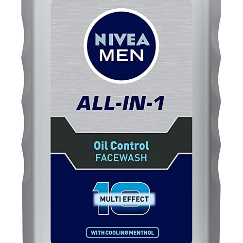 NIVEA Men Face Wash, Oil Control for 12hr Oil Control with 10x Vitamin C Effect, 150 ml